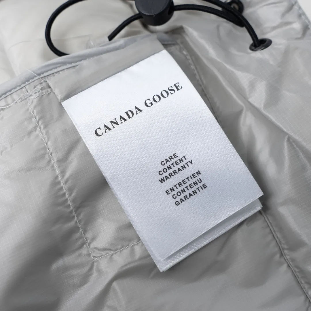 CANADA GOOSE 2227 ： Size：XS-XXL